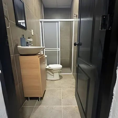 Centrico Y Confortable Apto Casa Dona Yola 5 Apartamento